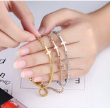 CHIFEI Pulsera Mujer de Acero 18K Titanio con Dije Cruz Chapado en Oro Rosa Dorado Plateado Brazalete Dama Regalo Amor cumpleaños
